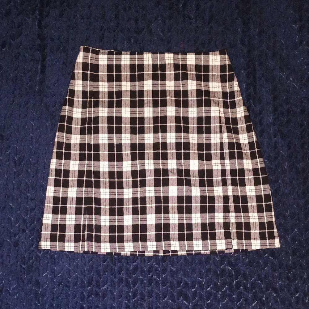 Brandy Melville Women's XS Plaid Skirt